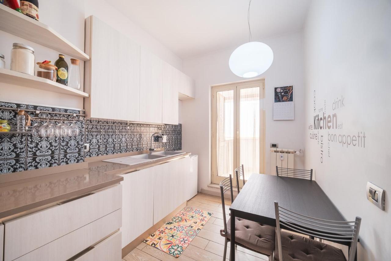 شقة Tiber House 60 Rome Marconi - Rome Vacation M&D المظهر الخارجي الصورة